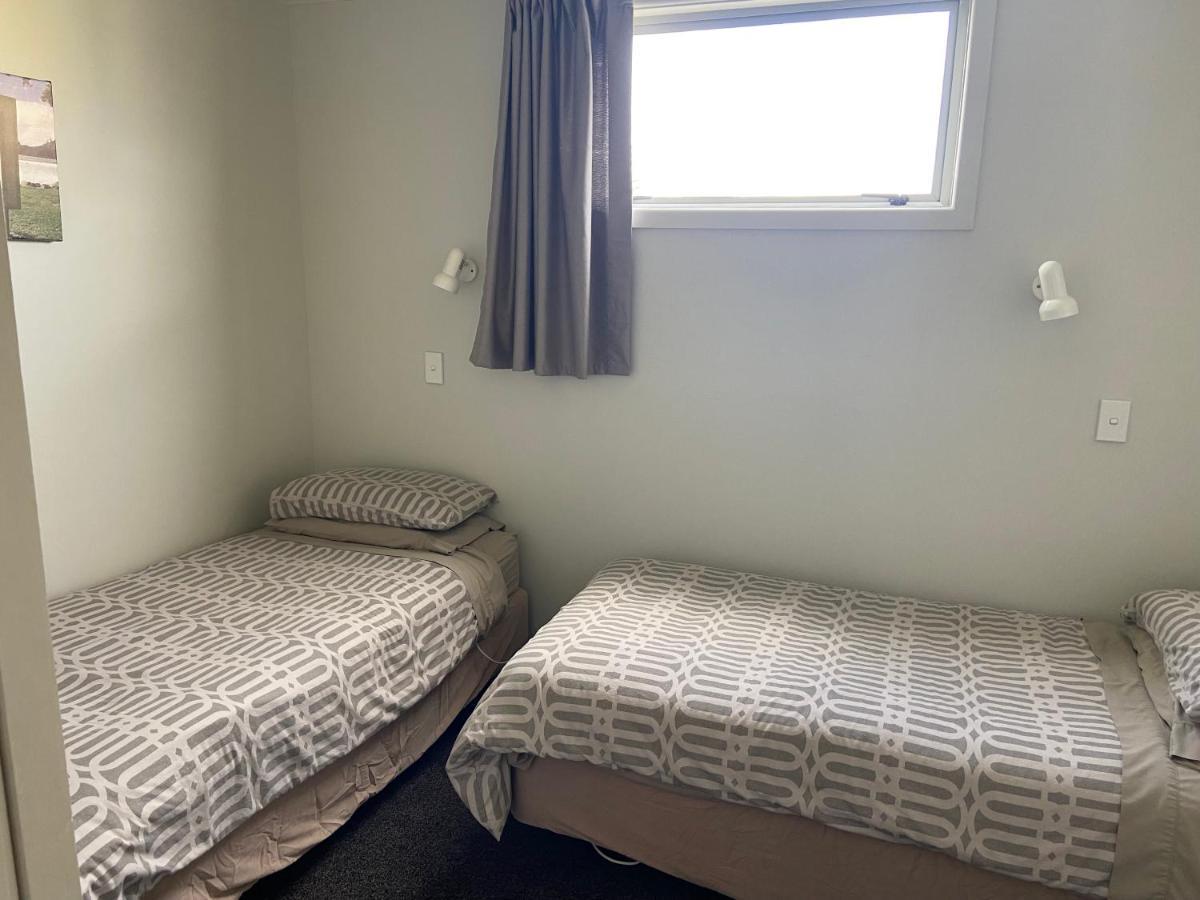 46Onbuffalo Motel Whitianga Exterior photo