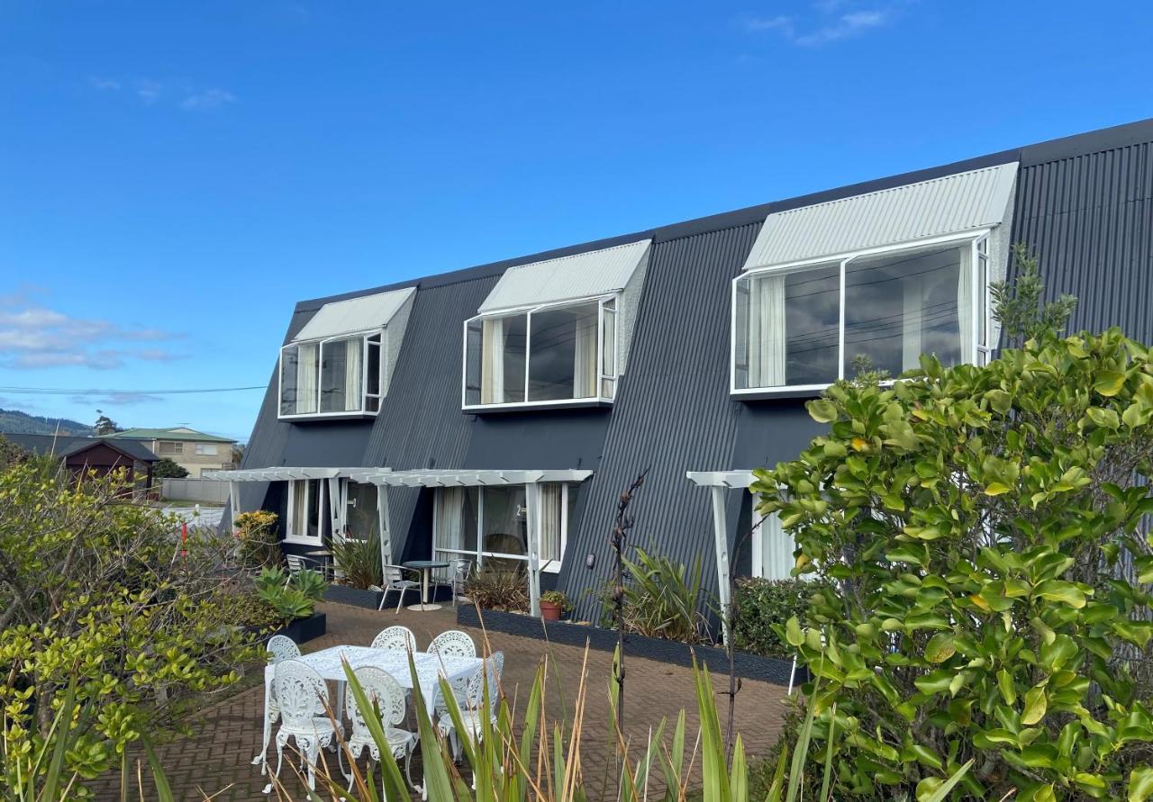 46Onbuffalo Motel Whitianga Exterior photo
